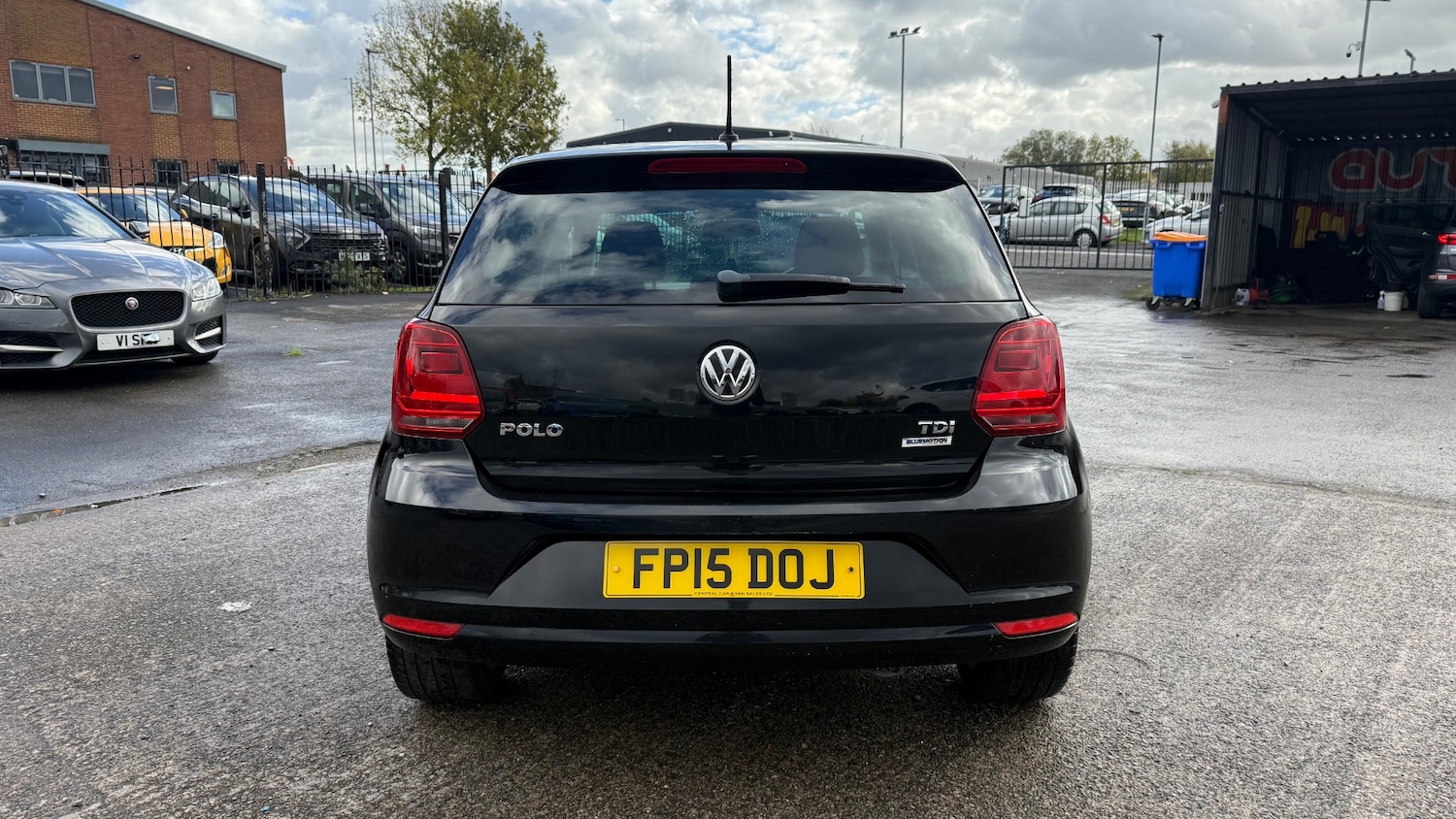 Used Volkswagen Polo 2015 for sale - 76403311: Photo 7