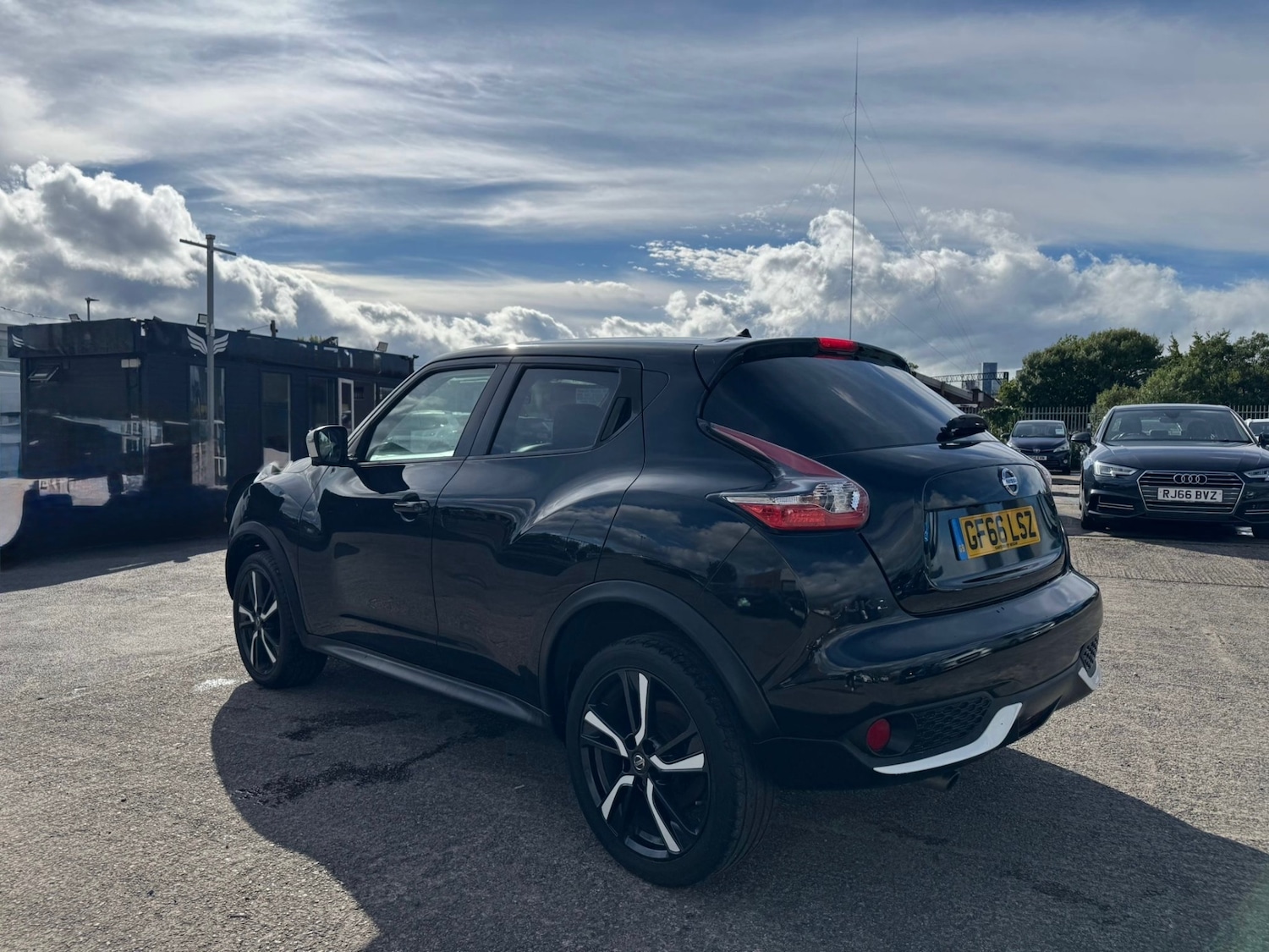Used Nissan Juke 2017 for sale - 75973066: Photo 5