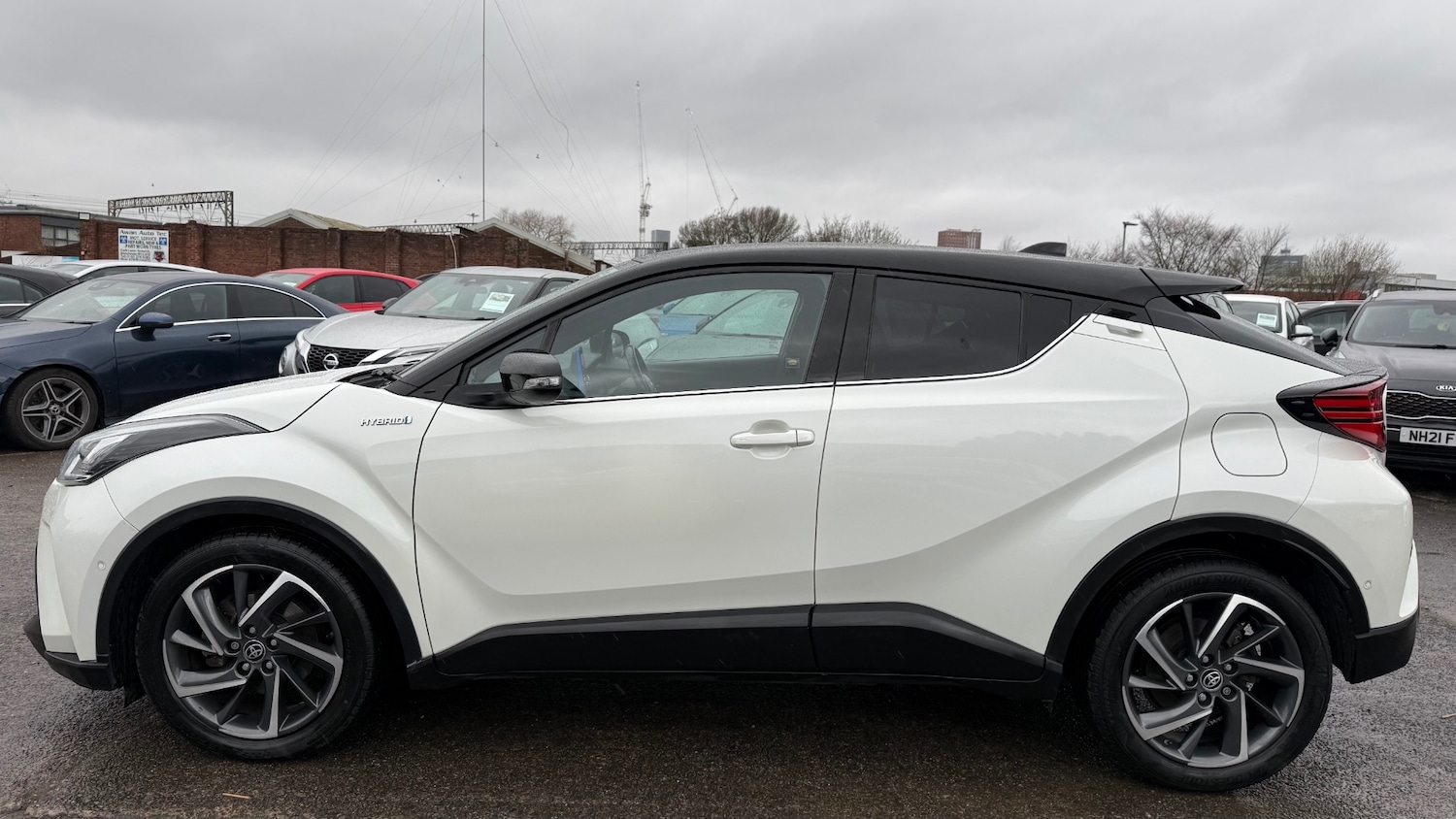 Used Toyota C-HR 2021 for sale - 77624809: Photo 8