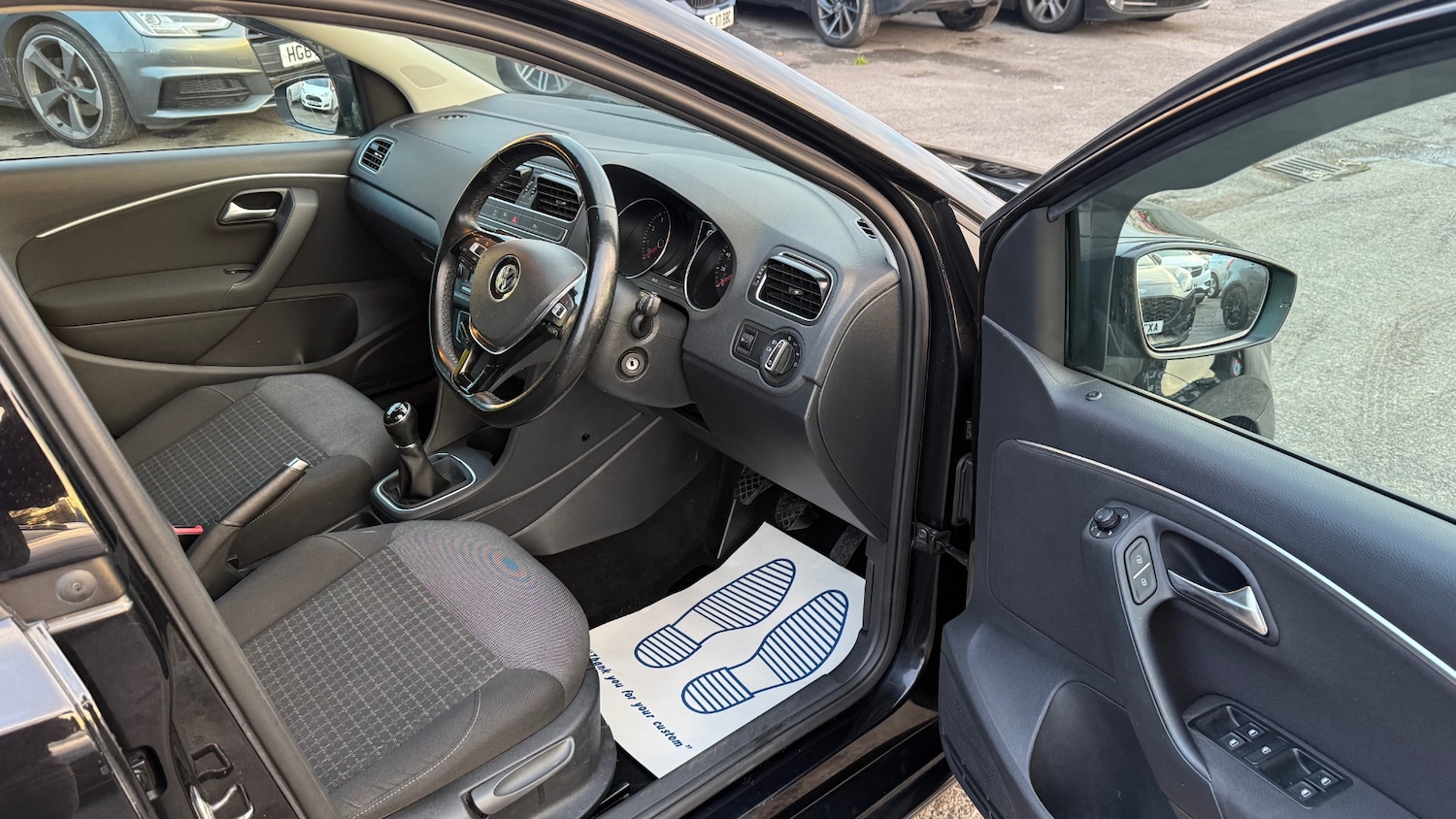 Used Volkswagen Polo 2017 for sale - 77357692: Photo 10