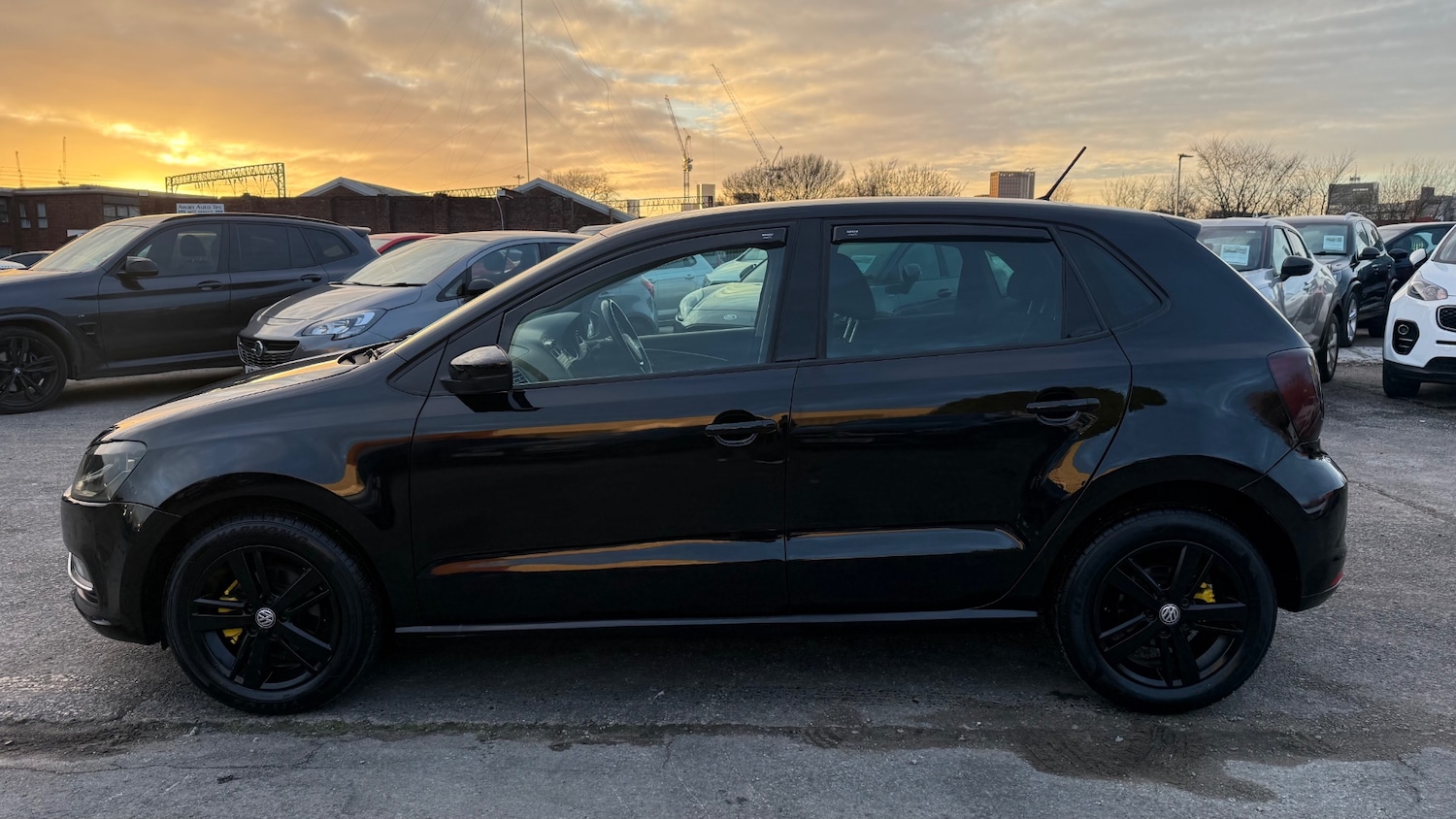 Used Volkswagen Polo 2017 for sale - 77357692: Photo 4