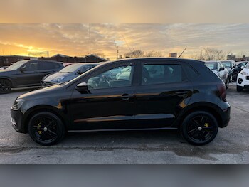 Used Volkswagen Polo 2017 for sale - 77357692: Photo