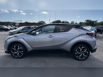 Used Toyota C-HR 2018 for sale - 78886374: Photo