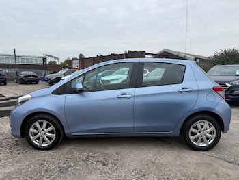 Used Toyota Yaris 2014 for sale - 75676429: Photo