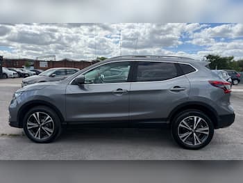 Used Nissan Qashqai 2018 for sale - 79748207: Photo