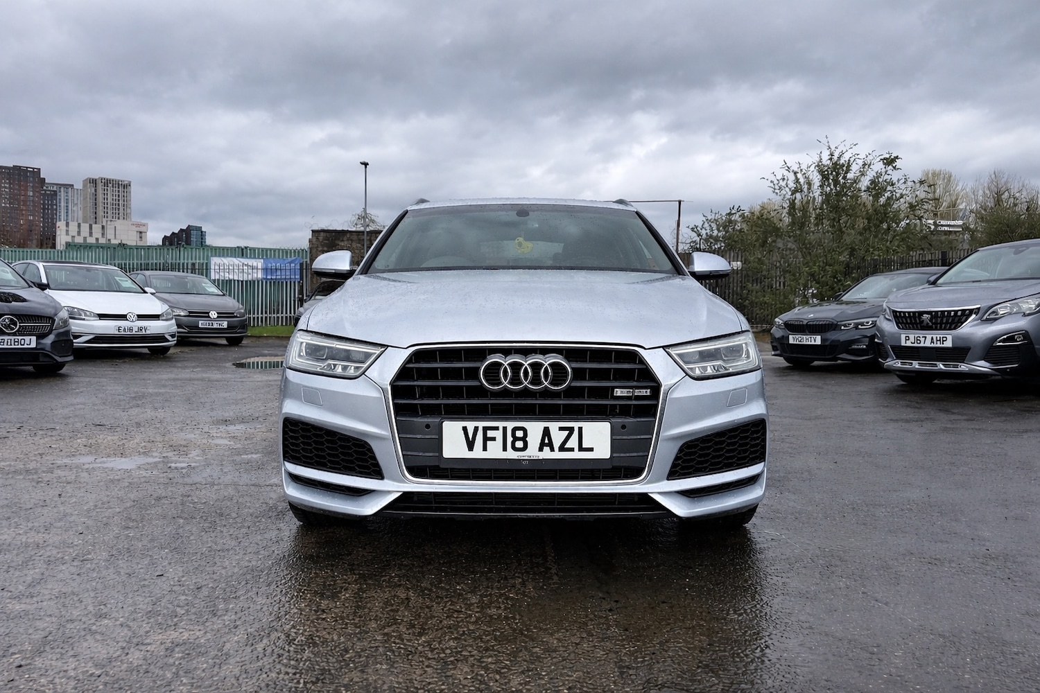 Used Audi Q3 2018 for sale - 78069697: Photo 2