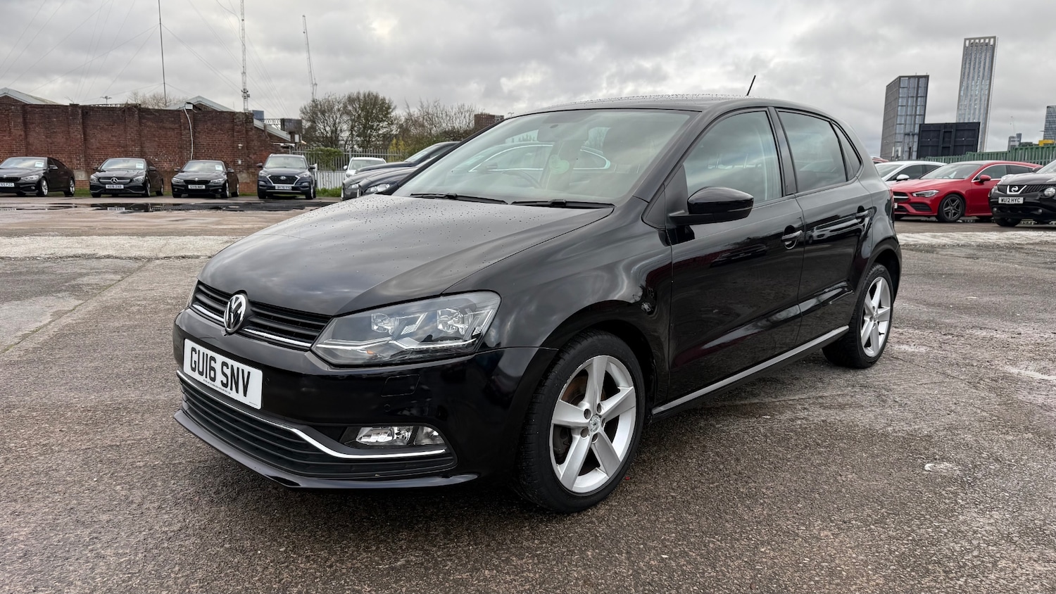 Used Volkswagen Polo 2016 for sale - 76589833: Photo 3