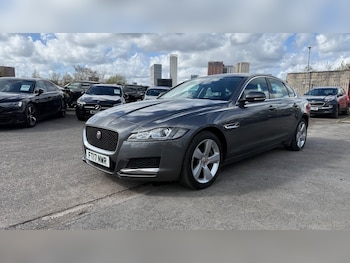 Used Jaguar XF 2017 for sale - 78140427: Photo