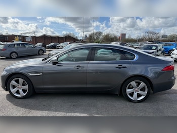 Used Jaguar XF 2017 for sale - 78140427: Photo