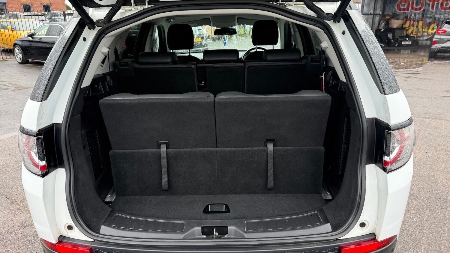 Used Land Rover Discovery Sport 2016 for sale - 77159419: Photo 18