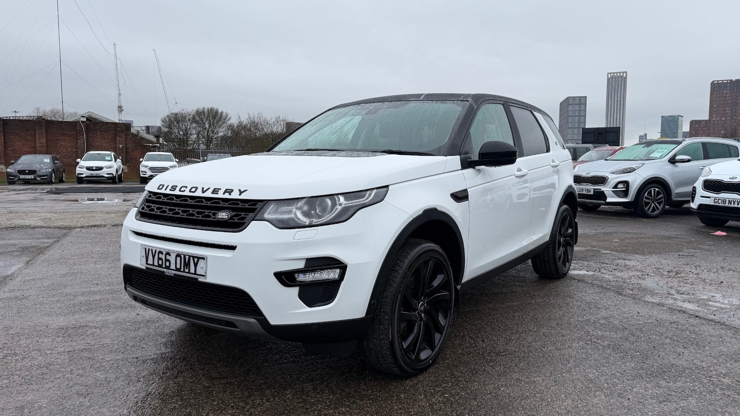 Used Land Rover Discovery Sport 2016 for sale - 77159419: Photo 3