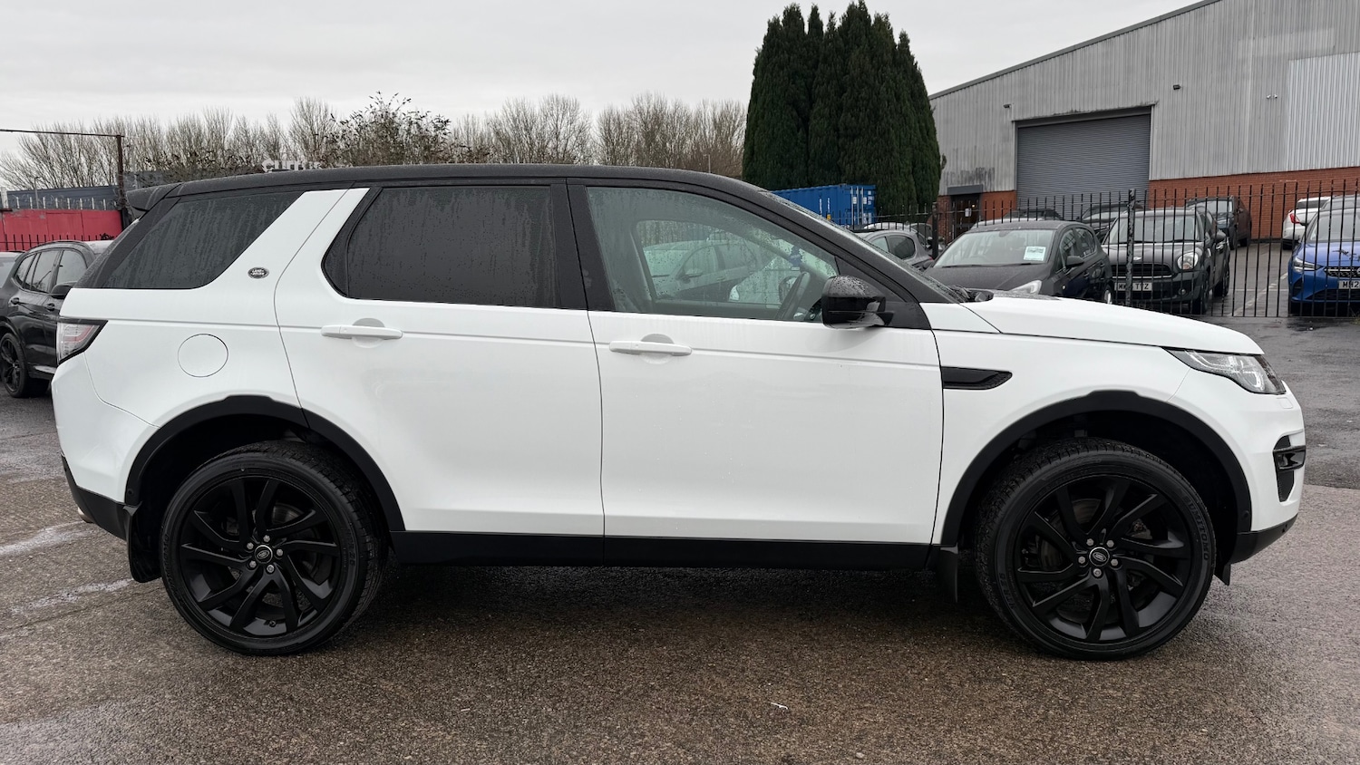Used Land Rover Discovery Sport 2016 for sale - 77159419: Photo 8