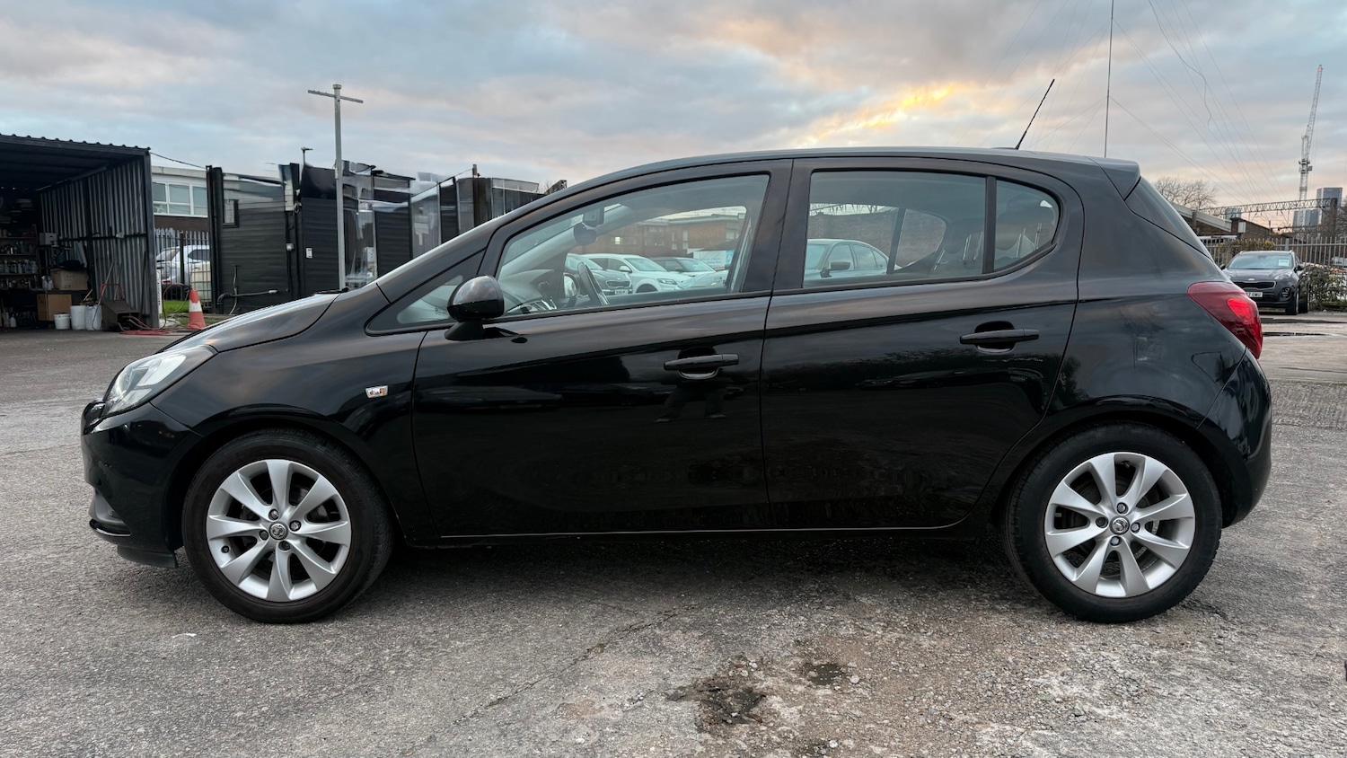 Used Vauxhall Corsa 2018 for sale - 76971602: Photo 4