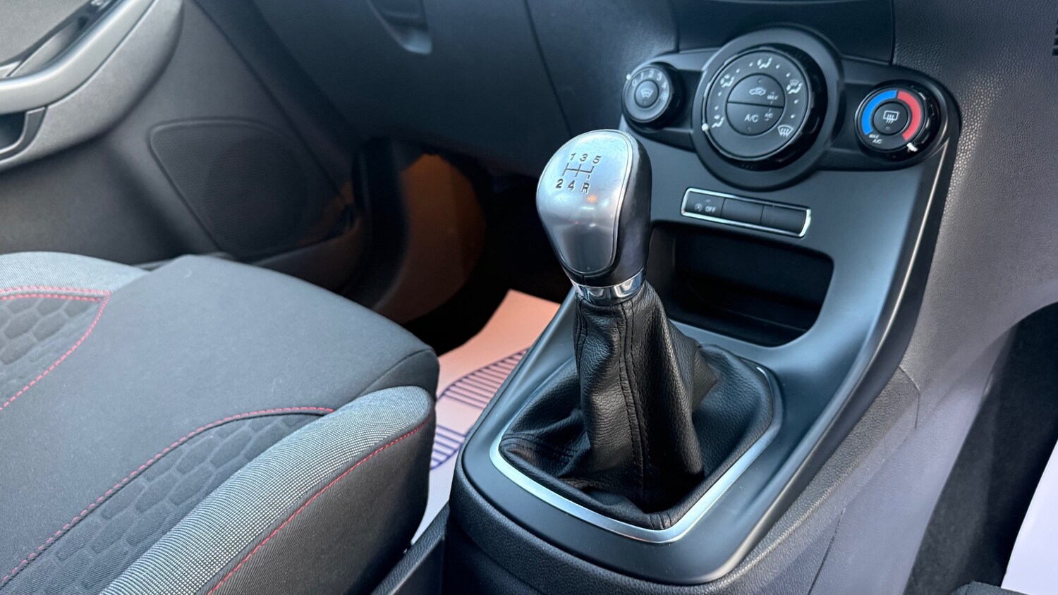 Used Ford Fiesta 2016 for sale - 77357685: Photo 12