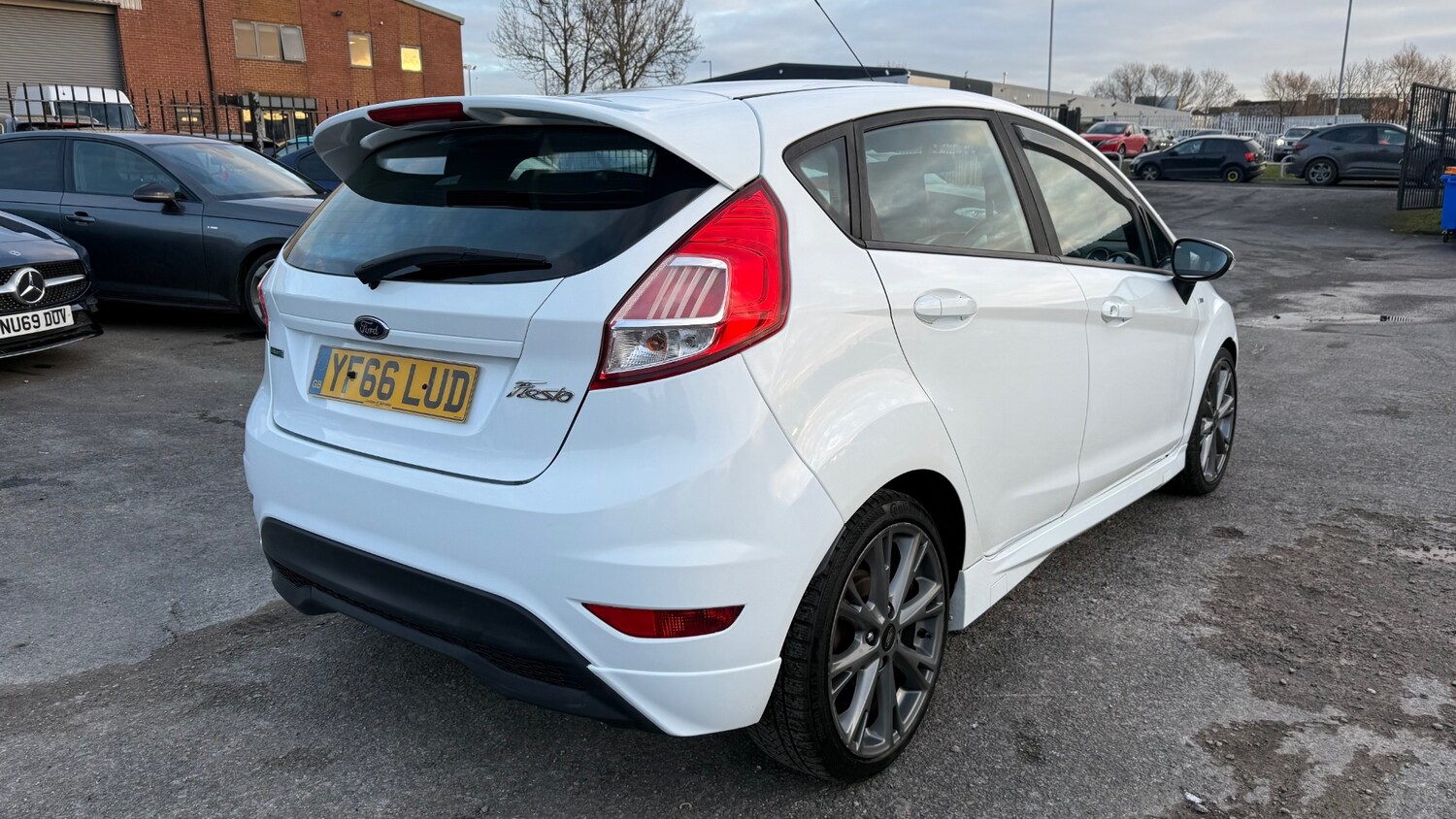 Used Ford Fiesta 2016 for sale - 77357685: Photo 7