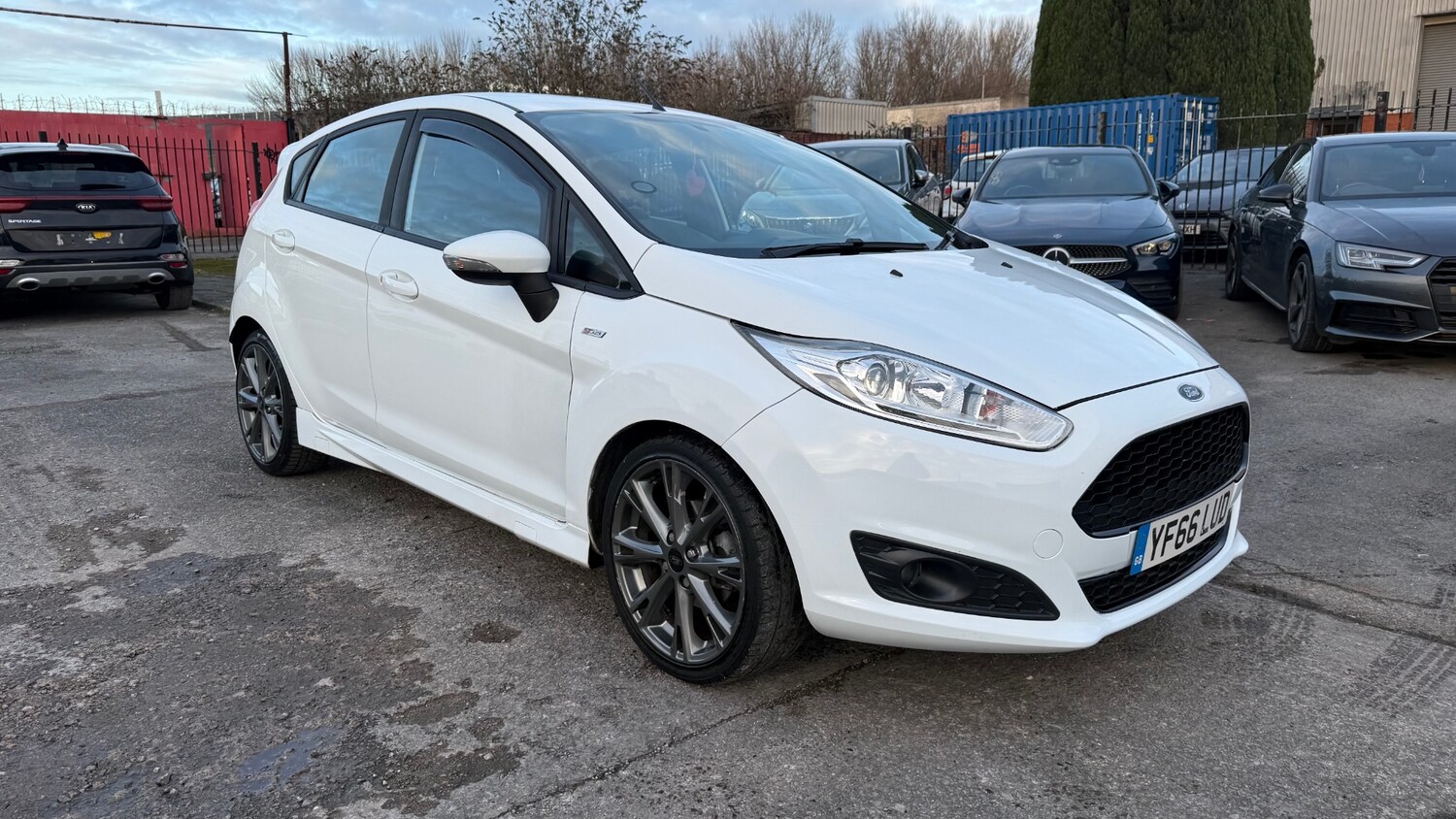 Used Ford Fiesta 2016 for sale - 77357685: Photo 9