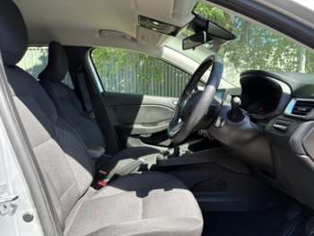 Used Renault Clio 2021 for sale - 74642102: Photo