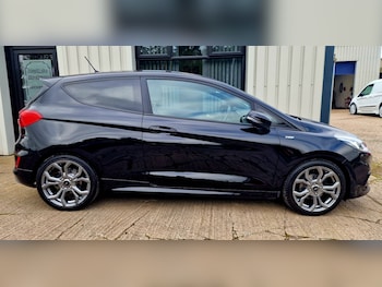 Used Ford Fiesta 2018 for sale - 79277614: Photo