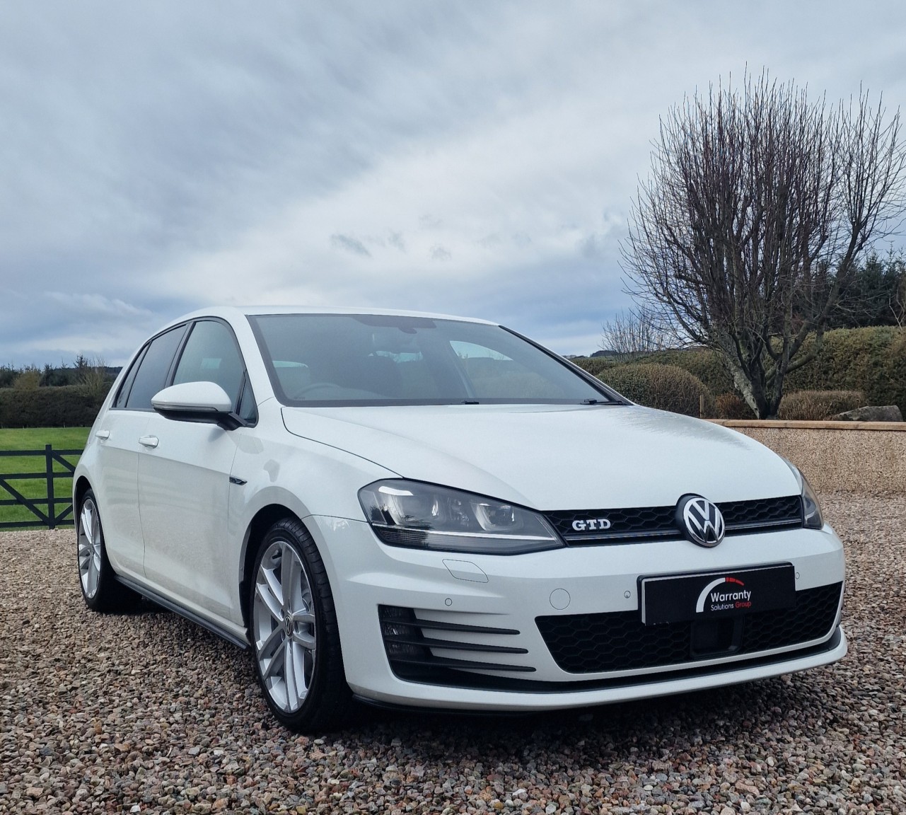 Used Volkswagen Golf 2015 for sale - 78168804: Photo 2