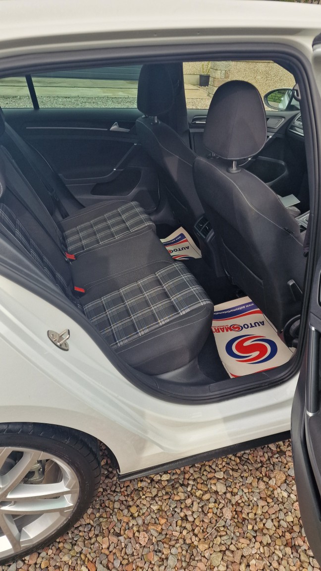 Used Volkswagen Golf 2015 for sale - 78168804: Photo 9