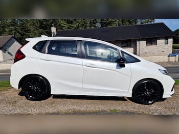 Used Honda Jazz 2018 for sale - 79463372: Photo