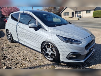 Used Ford Fiesta 2018 for sale - 78433829: Photo