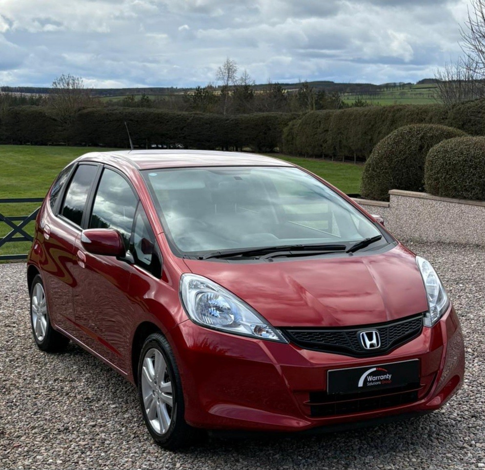 Used Honda Jazz 2015 for sale - 78168843: Photo 2