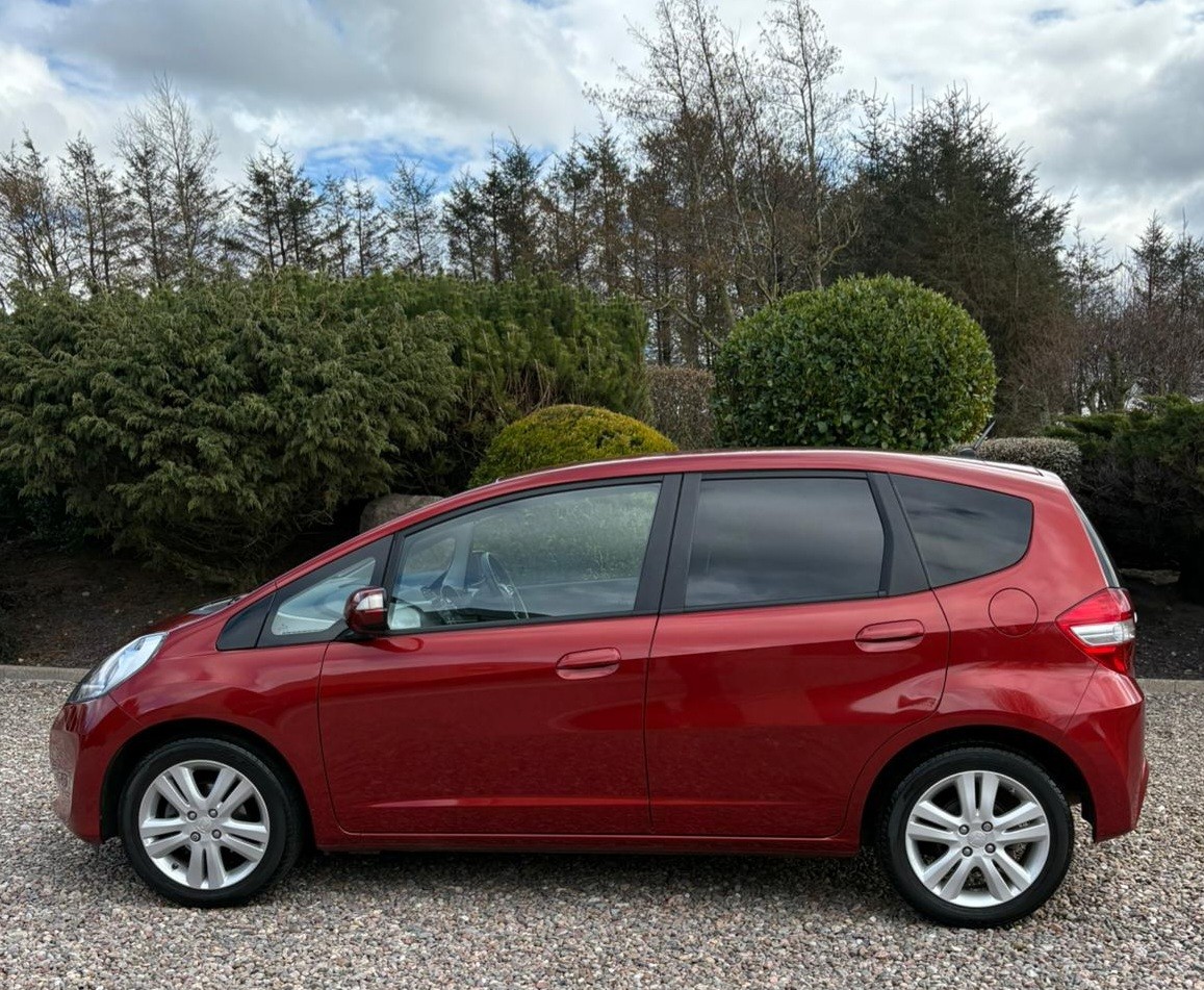 Used Honda Jazz 2015 for sale - 78168843: Photo 3