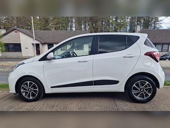 Used Hyundai i10 2019 for sale - 78646789: Photo