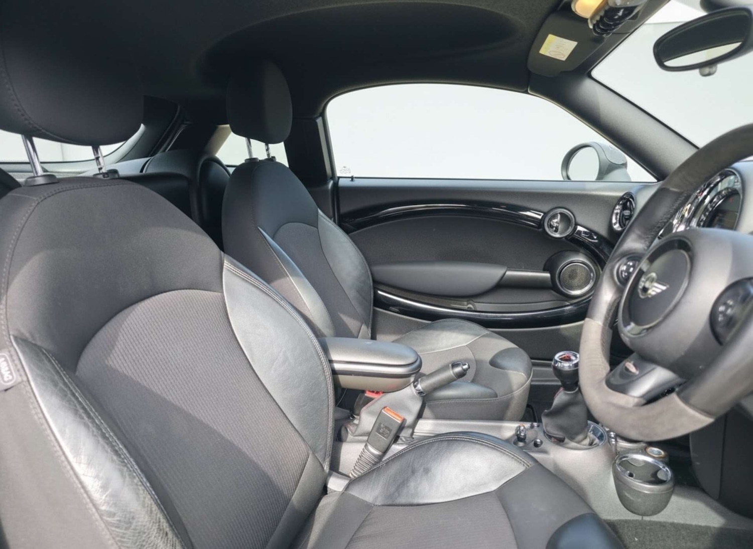 Used MINI Coupe 2015 for sale - 77745589: Photo 12