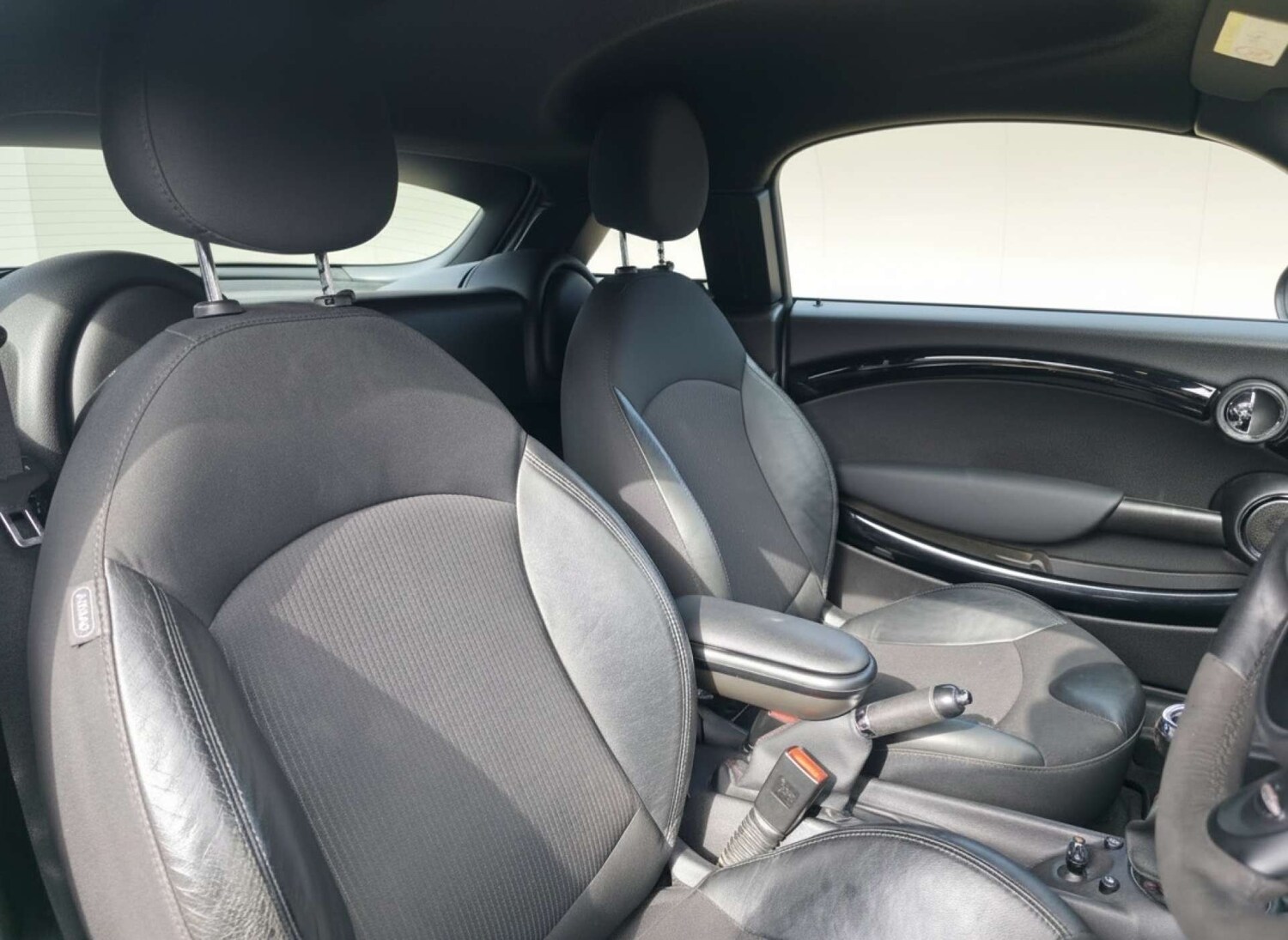 Used MINI Coupe 2015 for sale - 77745589: Photo 37