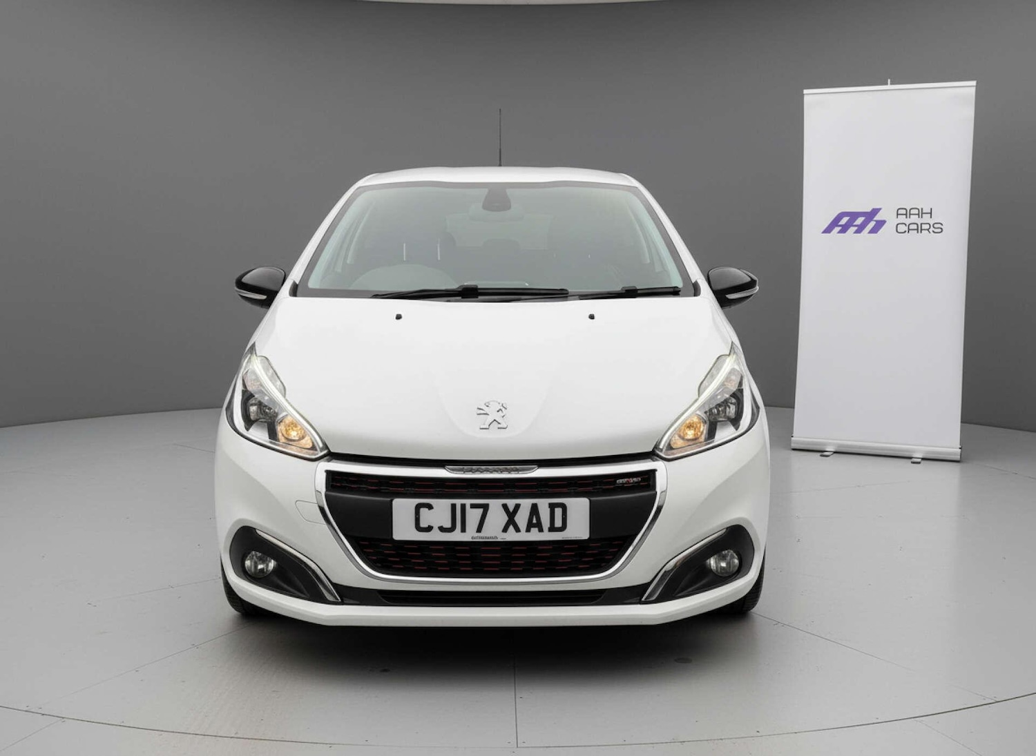 Used Peugeot 208 2017 for sale - 76688507: Photo 10