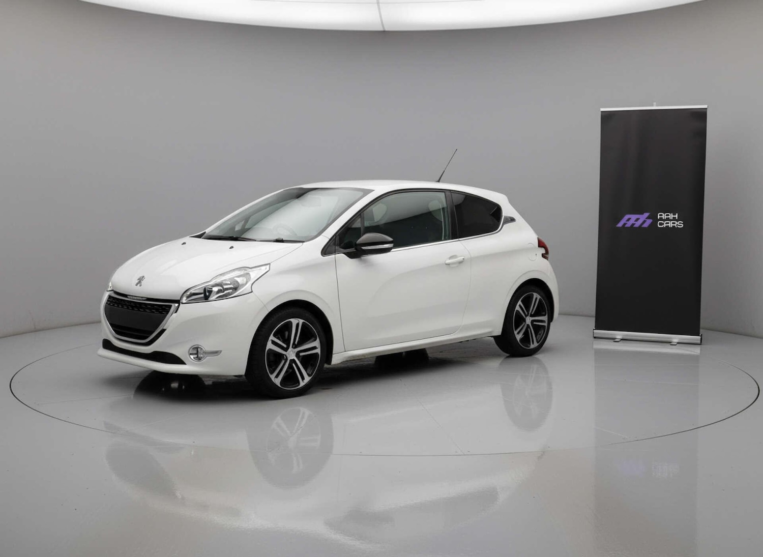 Used Peugeot 208 2017 for sale - 76688507: Photo 15