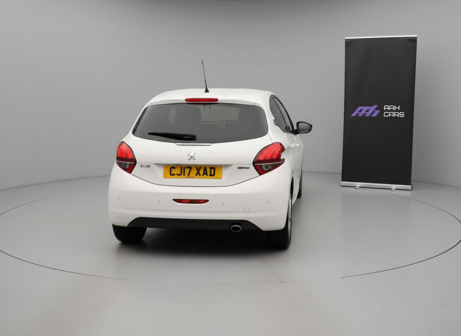 Used Peugeot 208 2017 for sale - 76688507: Photo 16