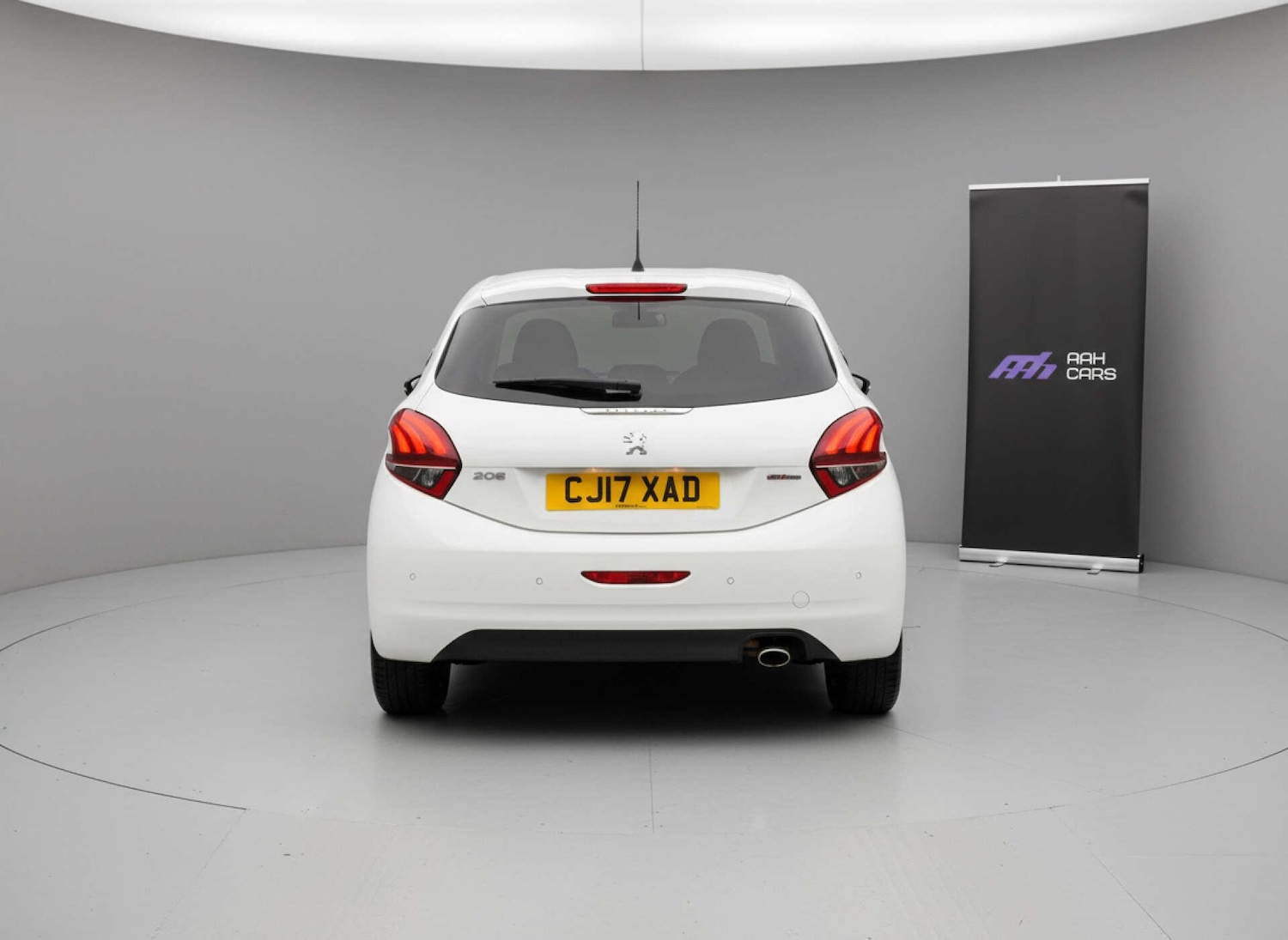 Used Peugeot 208 2017 for sale - 76688507: Photo 6