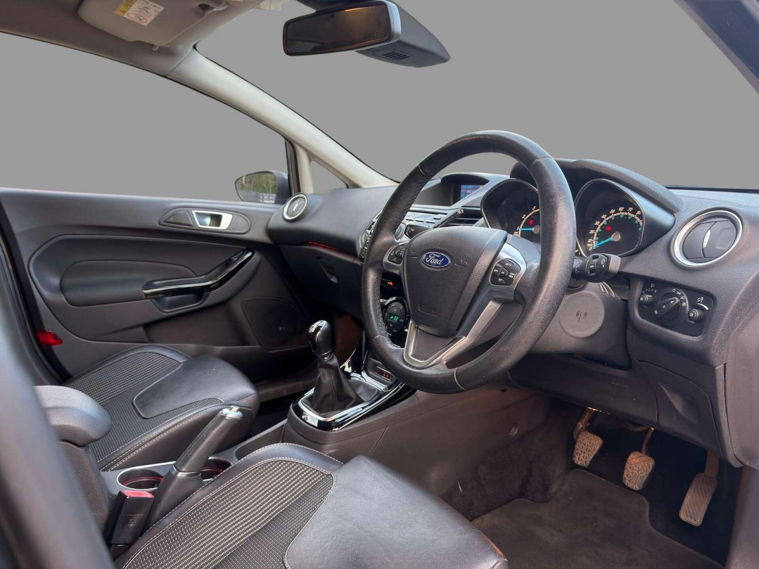 Used Ford Fiesta 2016 for sale - 76377568: Photo 10