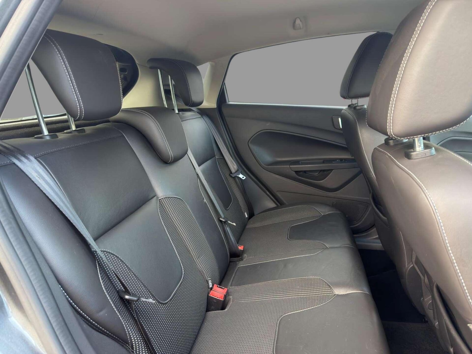 Used Ford Fiesta 2016 for sale - 76377568: Photo 15