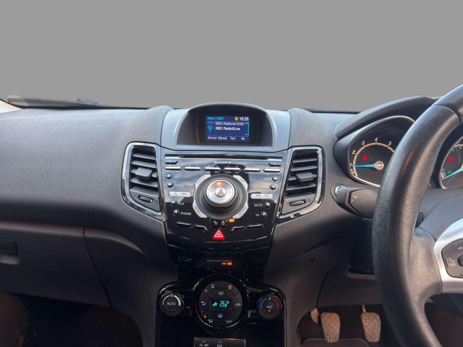 Used Ford Fiesta 2016 for sale - 76377568: Photo 28