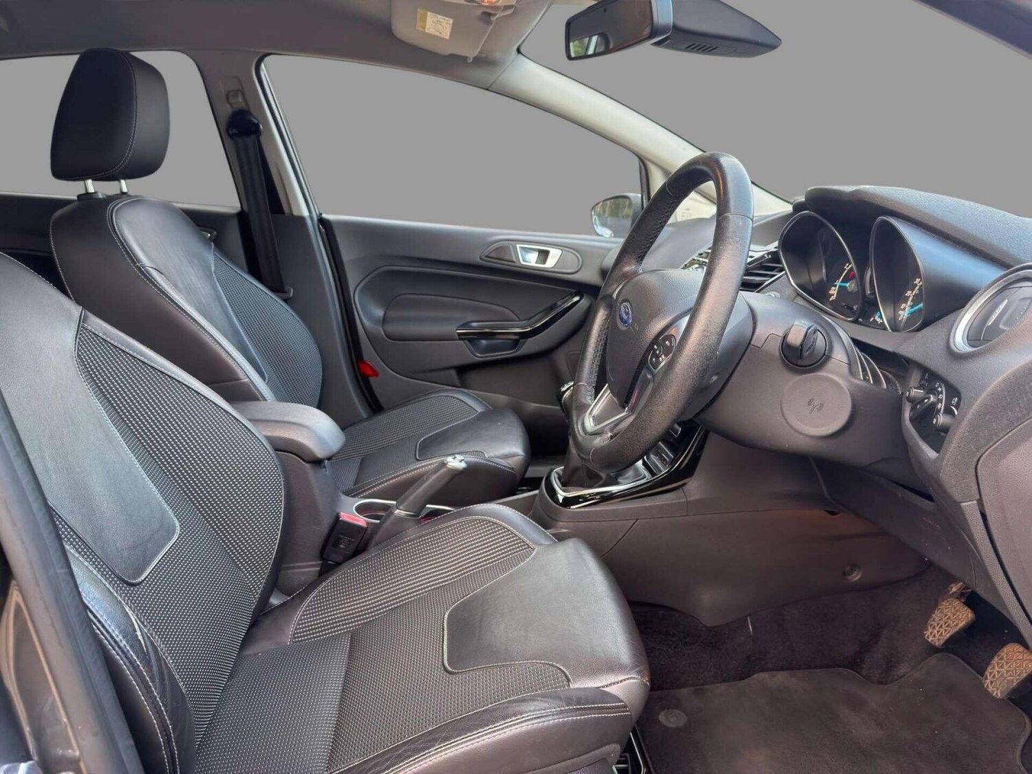 Used Ford Fiesta 2016 for sale - 76377568: Photo 39