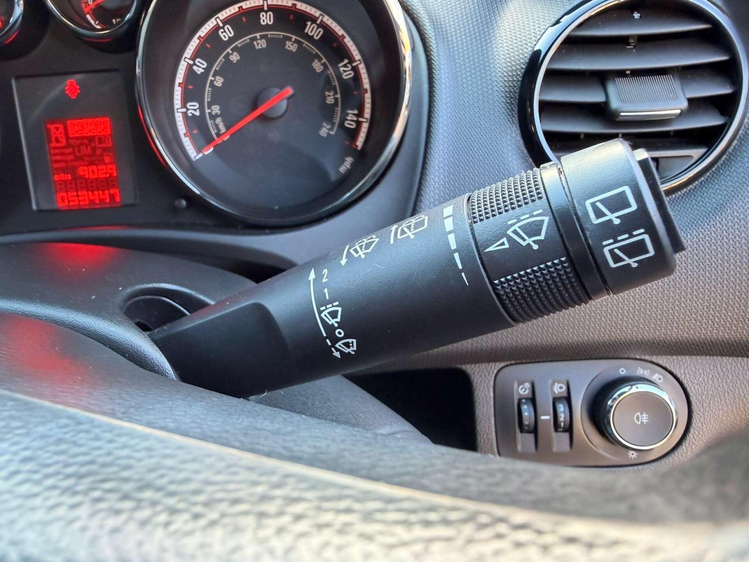 Used Vauxhall Meriva 2014 for sale - 76839611: Photo 50