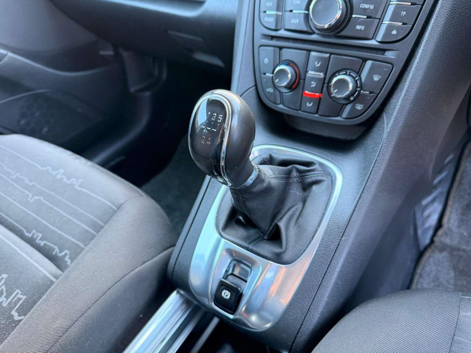 Used Vauxhall Meriva 2014 for sale - 76839611: Photo 54