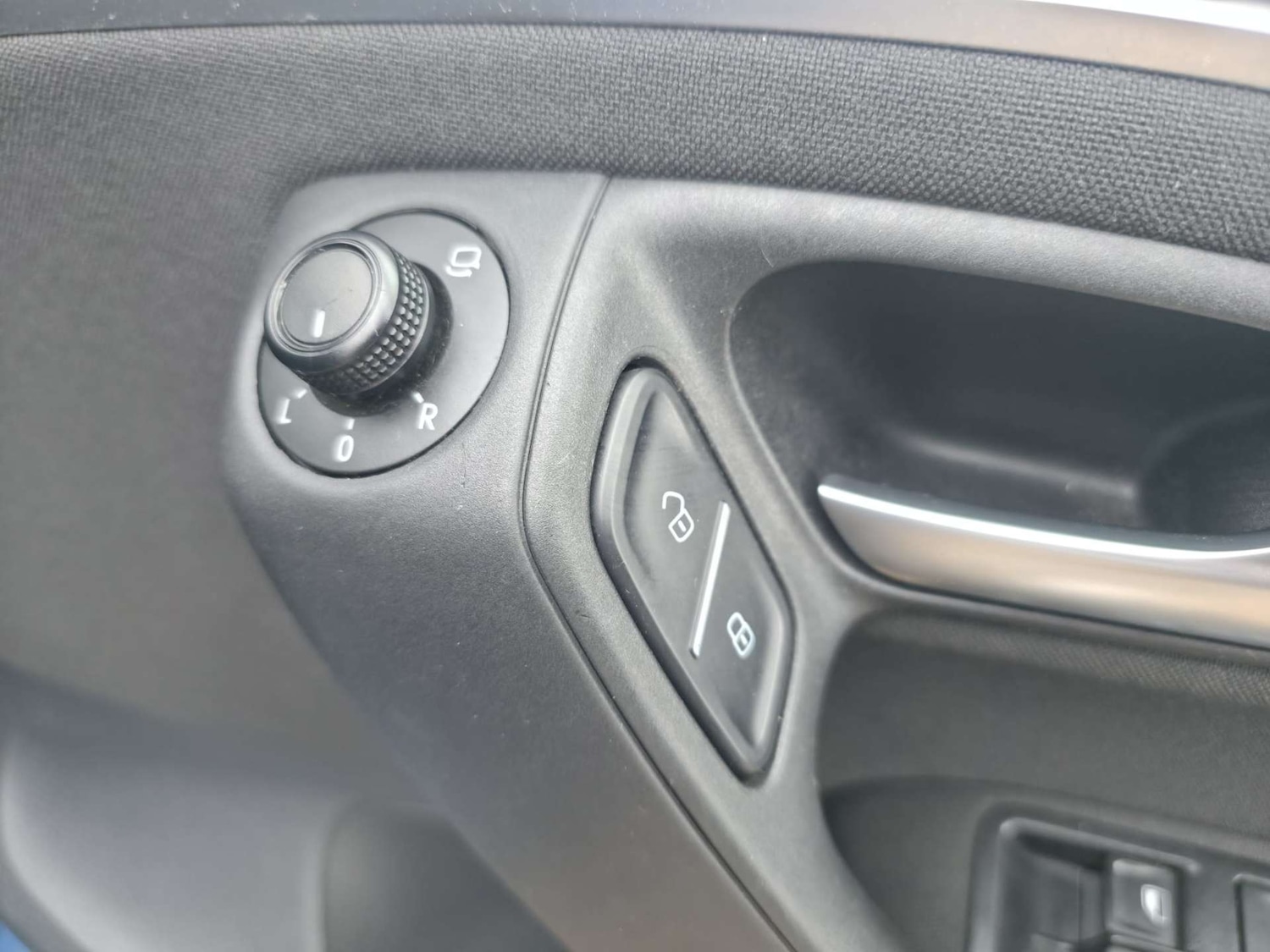 Used Volkswagen Polo 2017 for sale - 77975408: Photo 33