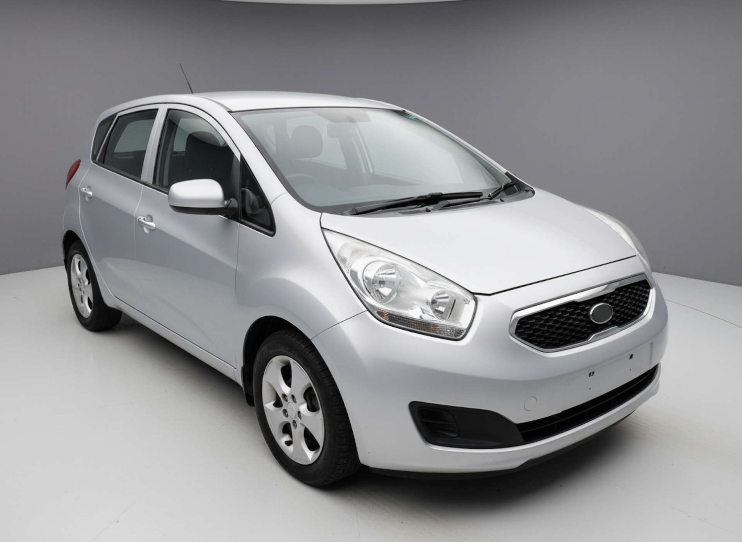 Used Kia Venga 2012 for sale - 76904936: Photo 17