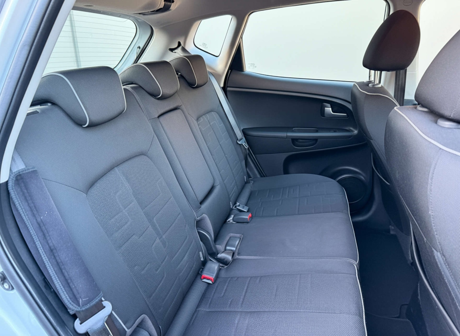 Used Kia Venga 2012 for sale - 76904936: Photo 45