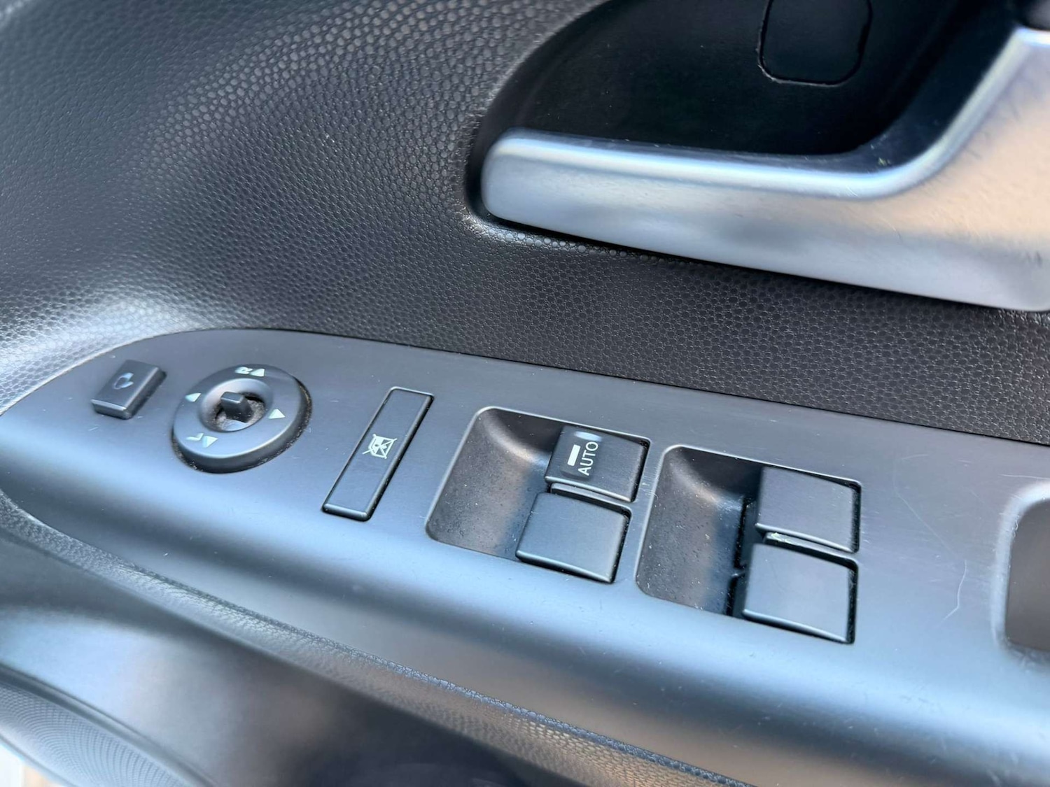 Used Kia Venga 2012 for sale - 76904936: Photo 52