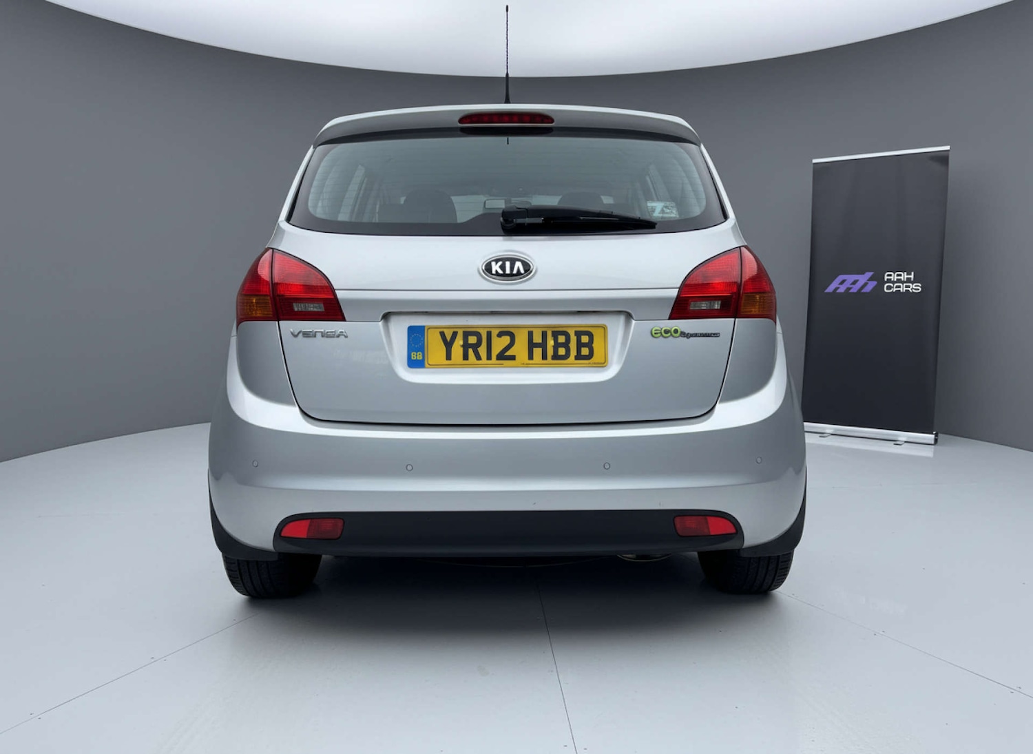 Used Kia Venga 2012 for sale - 76904936: Photo 6