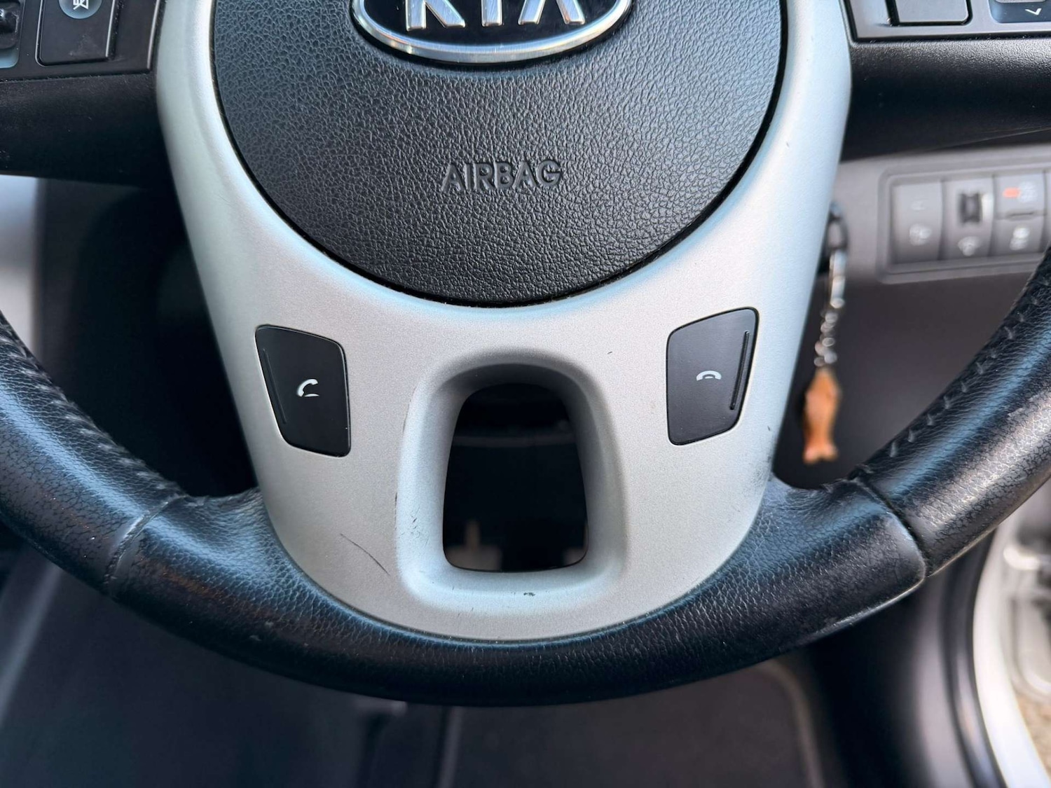 Used Kia Venga 2012 for sale - 76904936: Photo 60