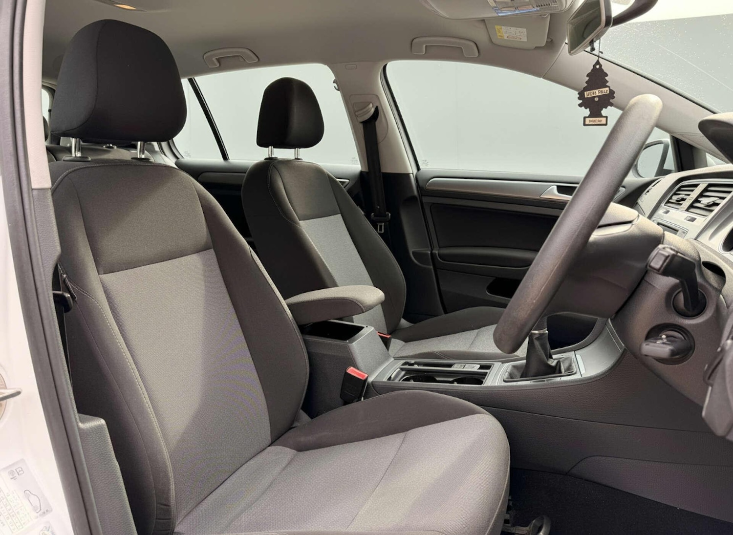 Used Volkswagen Golf 2015 for sale - 76538708: Photo 13