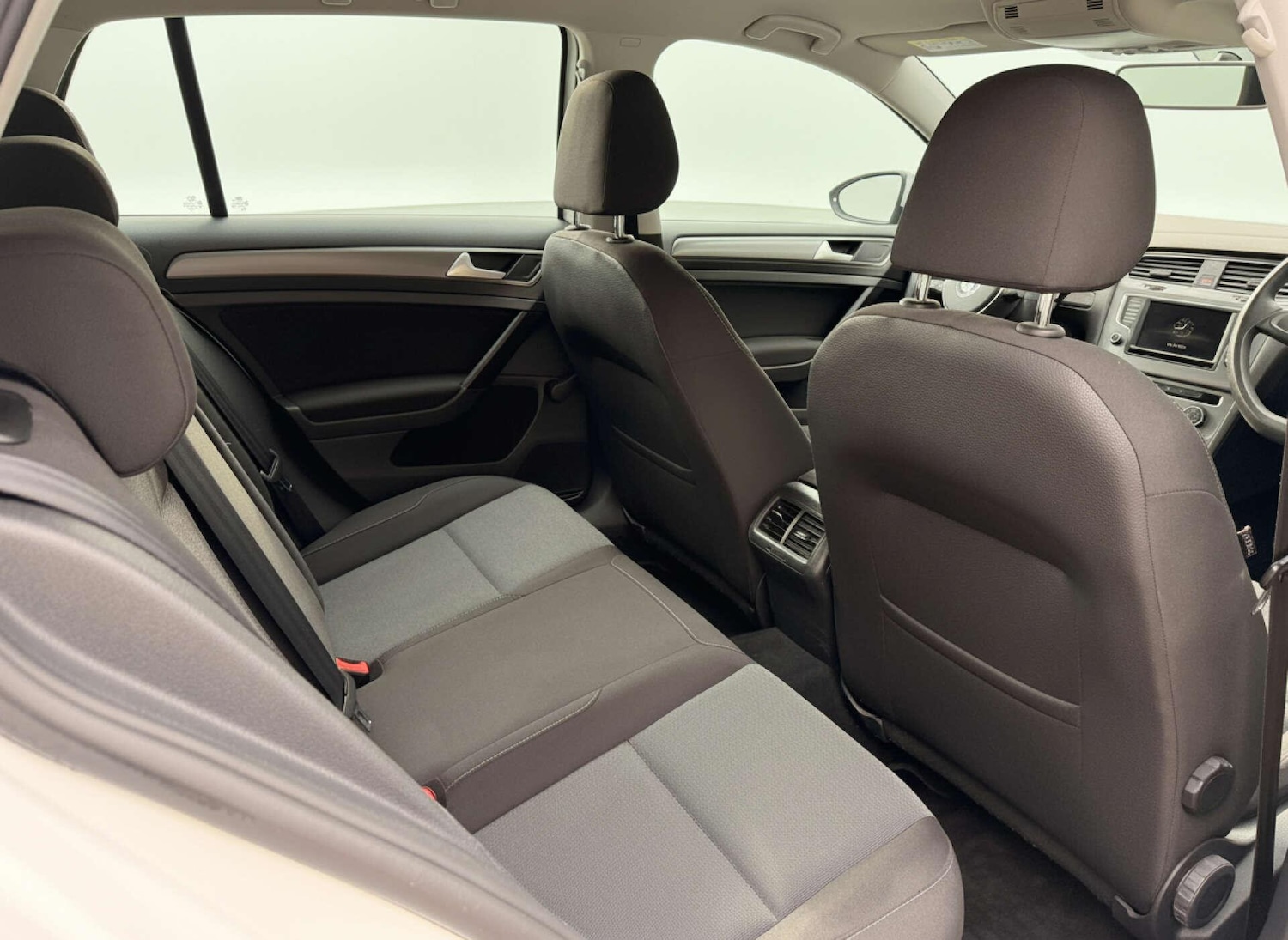 Used Volkswagen Golf 2015 for sale - 76538708: Photo 16