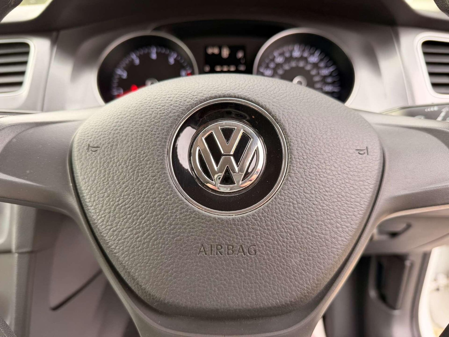 Used Volkswagen Golf 2015 for sale - 76538708: Photo 33